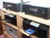 Don Schone beim CD-Player- Vergleich Original / Modifikation. 